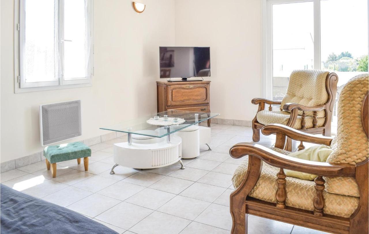 Stunning Home In St, Marcouf De Lisle With Wifi Saint-Marcouf Εξωτερικό φωτογραφία